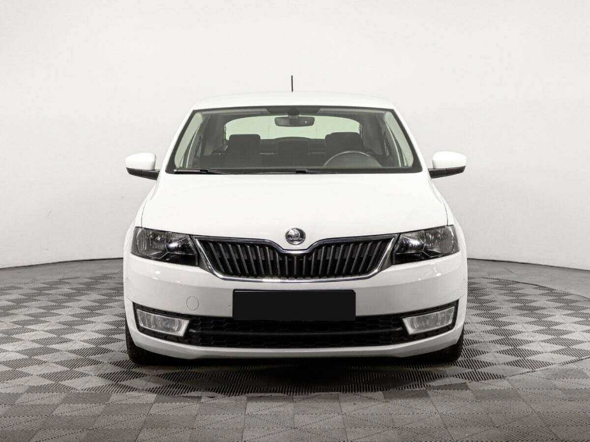 Skoda Rapid б/у, 2016, Роботизированная. Фото: #1