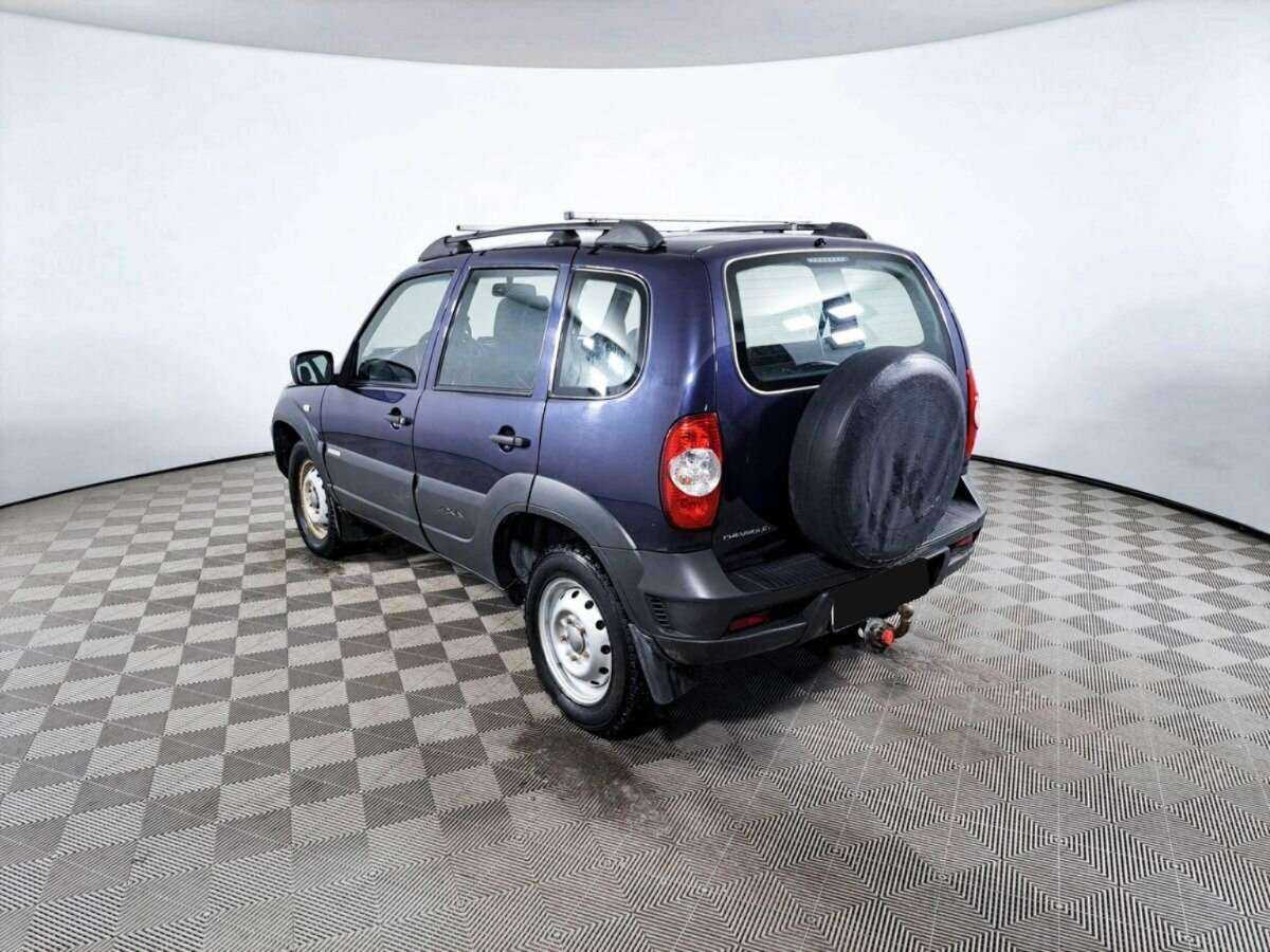 Chevrolet Niva б/у, 2017, Механическая. Фото: #6