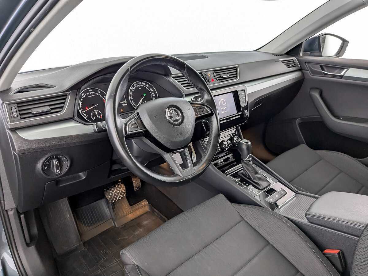 Skoda Superb б/у, 2018, Роботизированная. Фото: #13