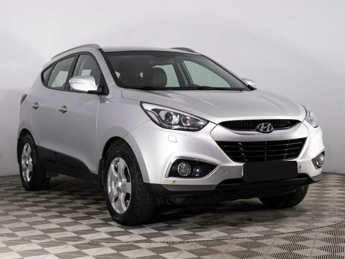 Hyundai ix35 б/у, 2013, Автоматическая. Фото: #2