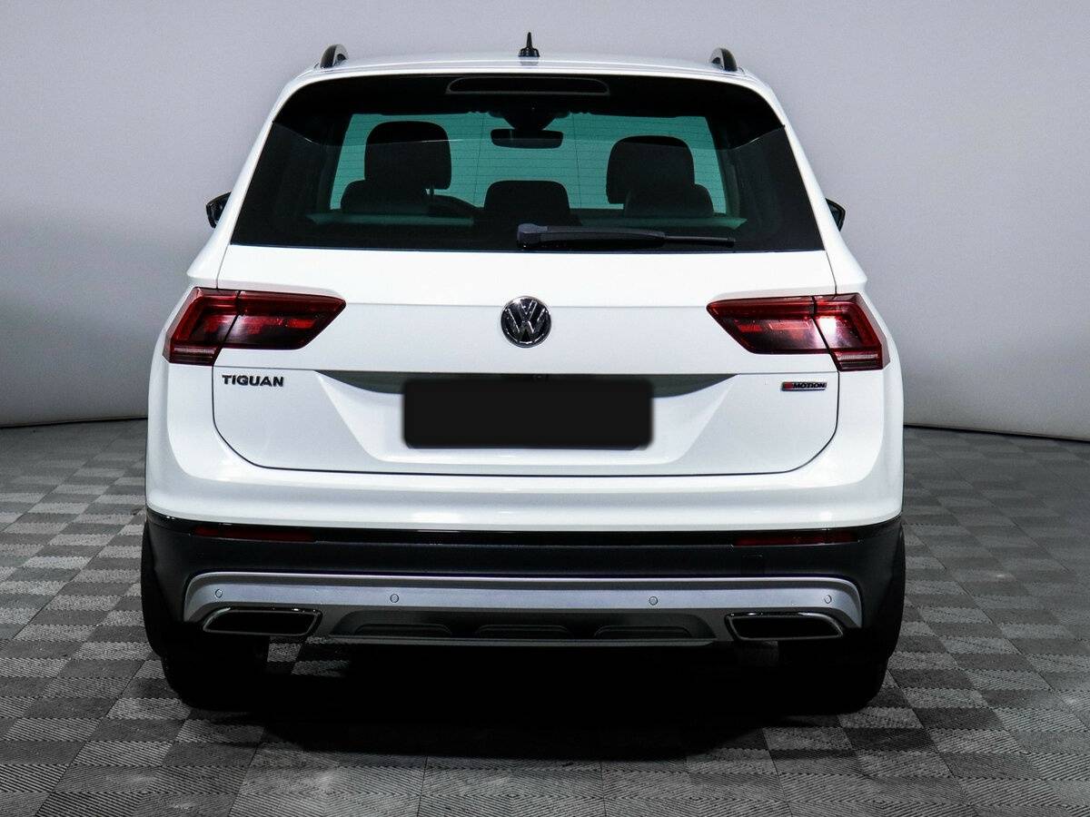 Volkswagen Tiguan б/у, 2020, Роботизированная. Фото: #4