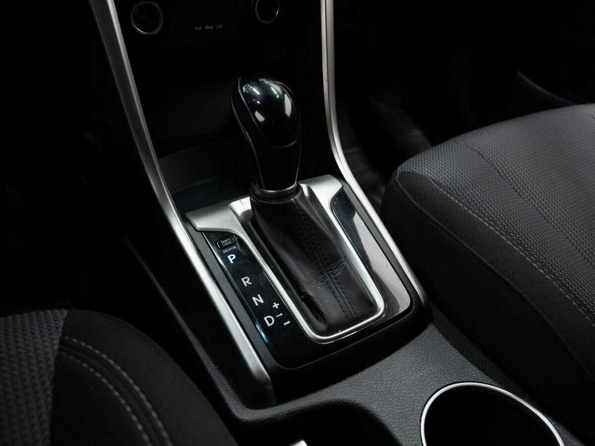 Hyundai i30 б/у, 2013, Автоматическая. Фото: #17