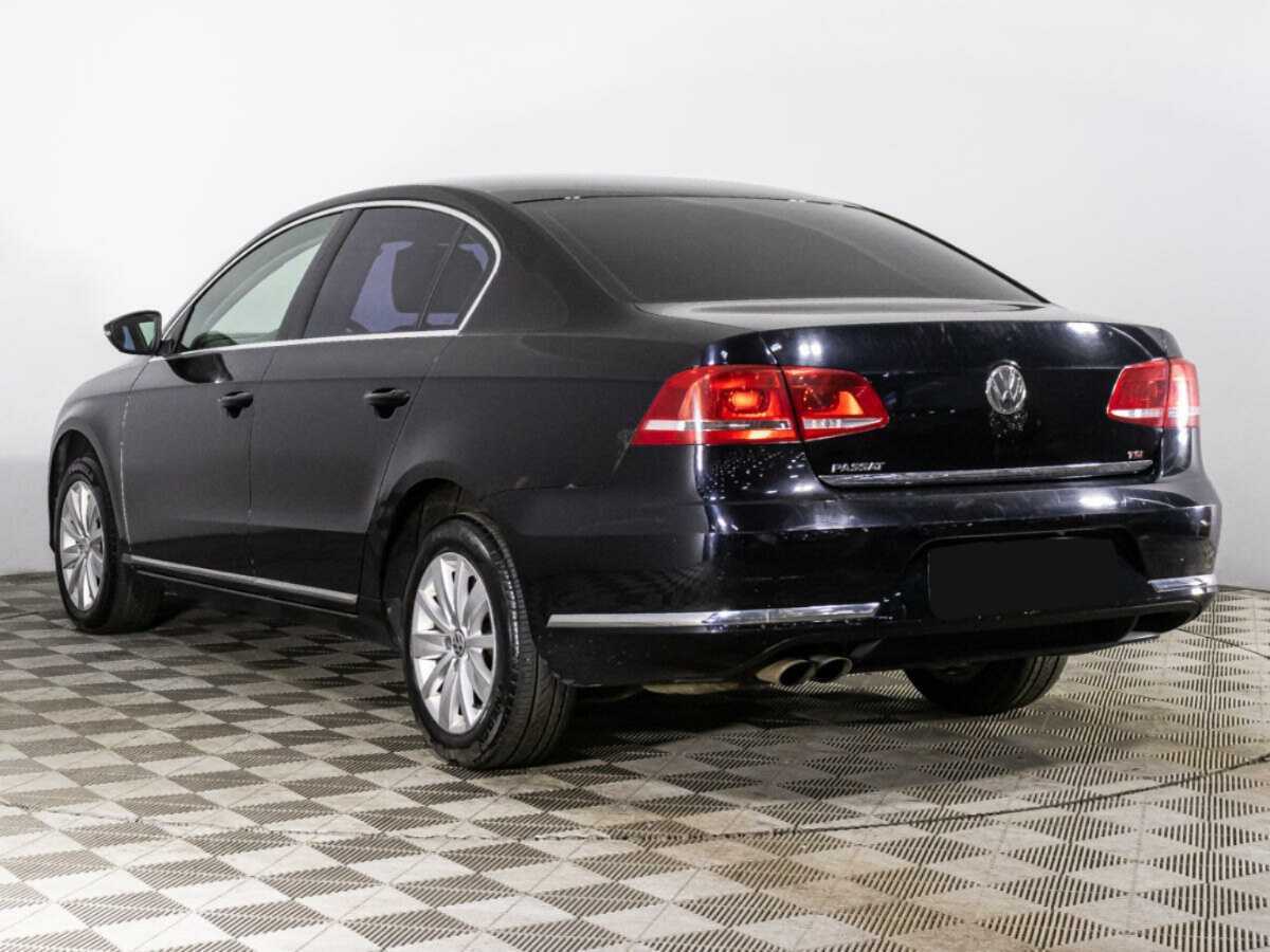 Volkswagen Passat б/у, 2013, Механическая. Фото: #6