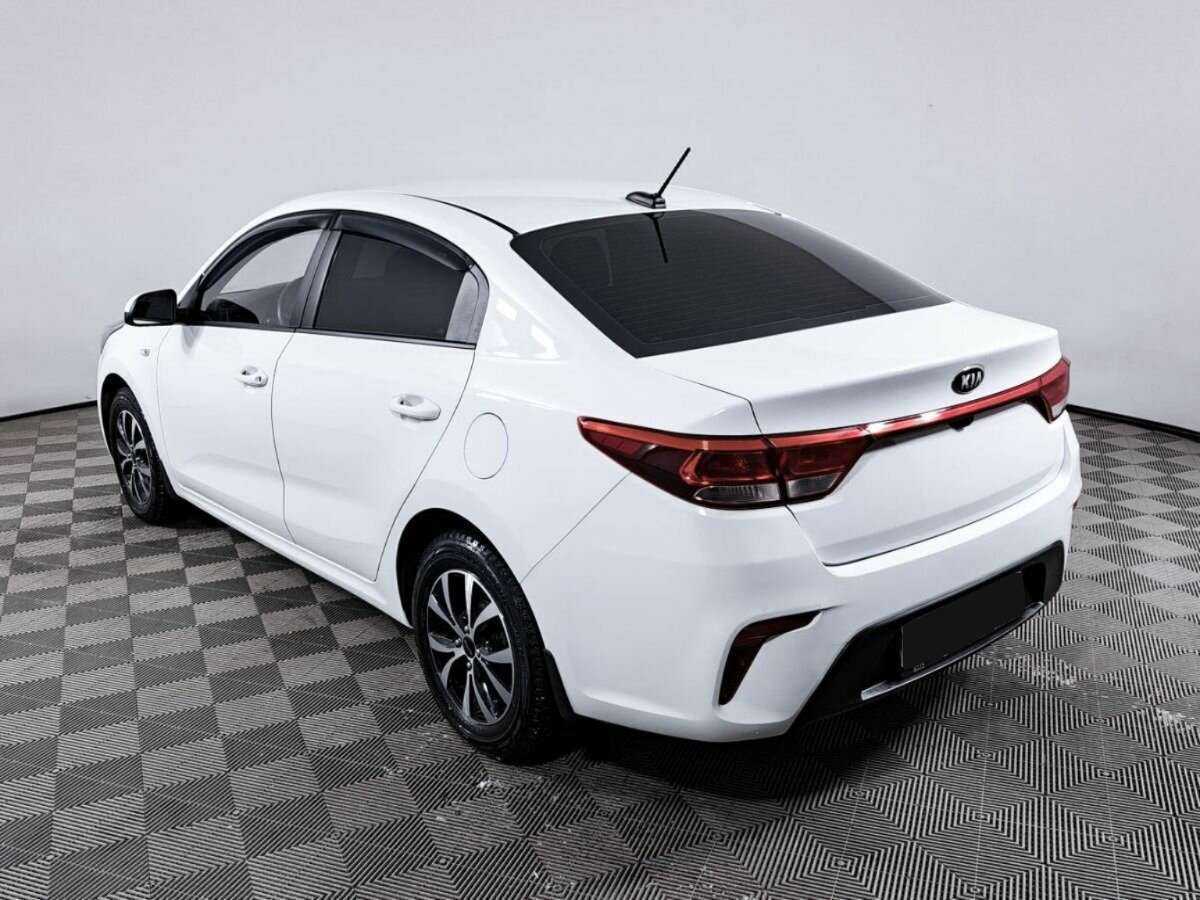 Kia Rio б/у, 2017, Автоматическая. Фото: #6