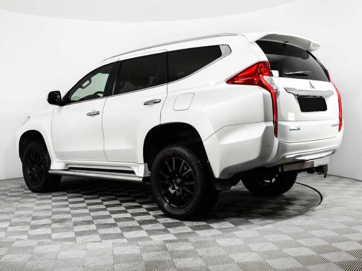 Mitsubishi Pajero Sport б/у, 2018, Автоматическая. Фото: #4
