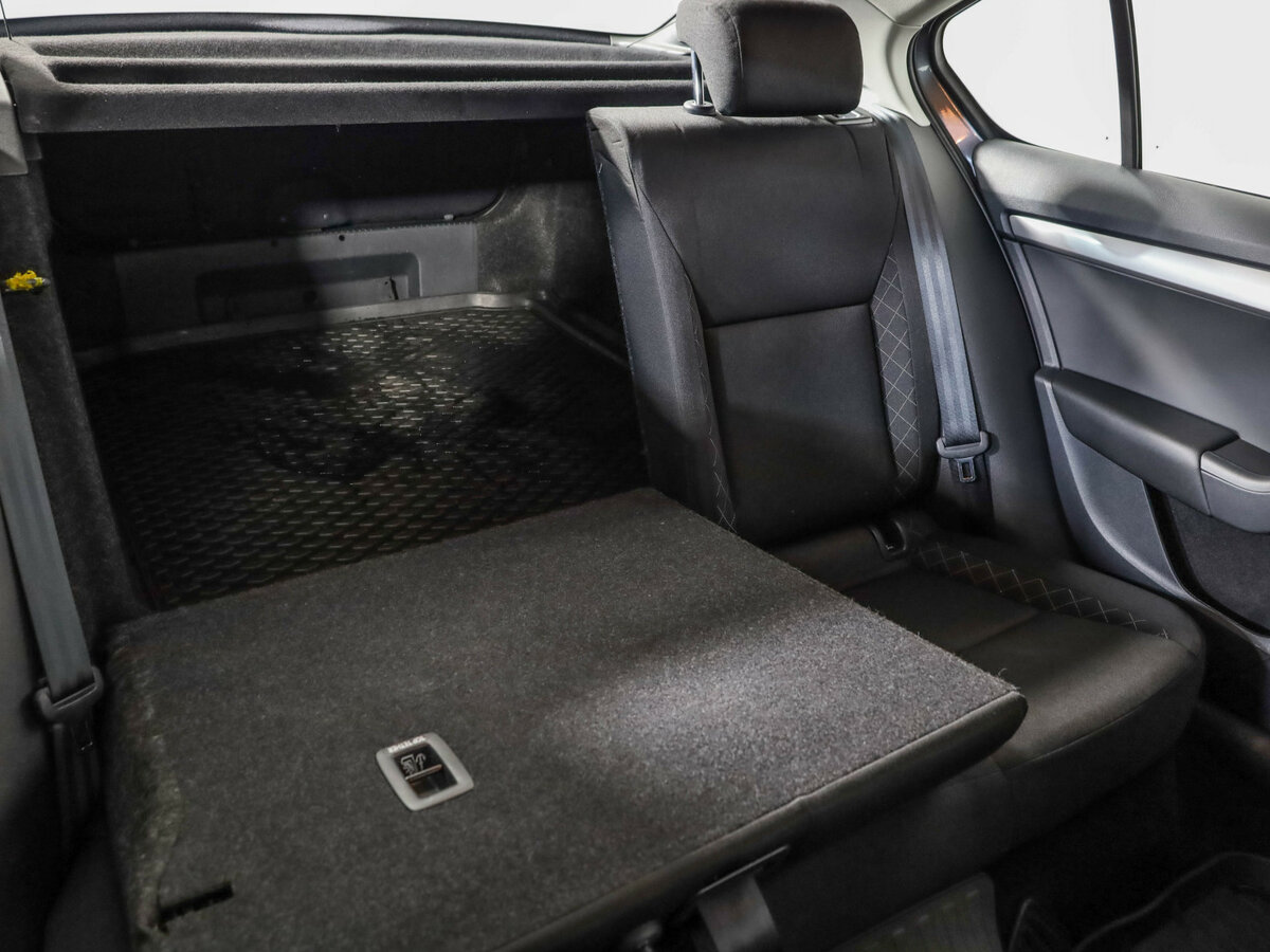 Skoda Octavia б/у, 2019, Механическая. Фото: #23