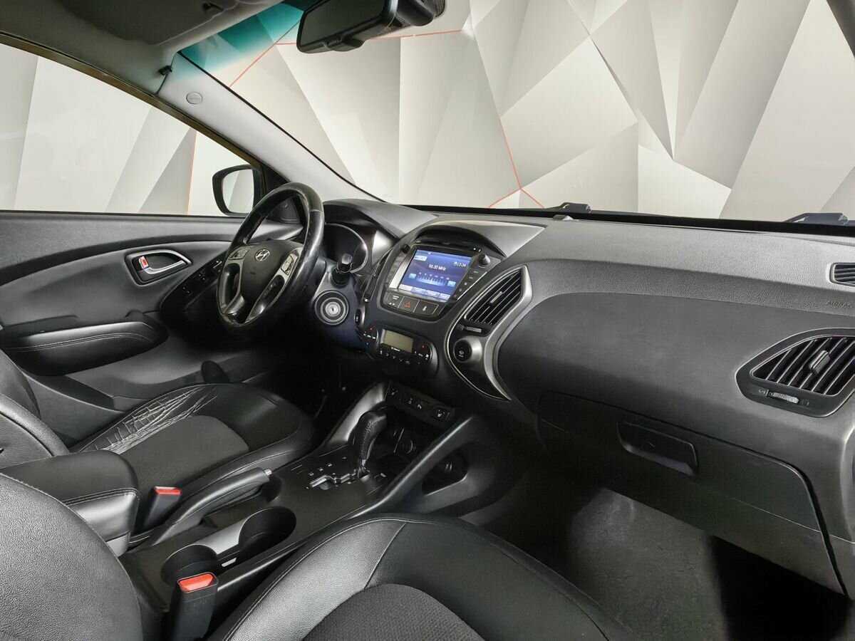 Hyundai ix35 б/у, 2013, Автоматическая. Фото: #8