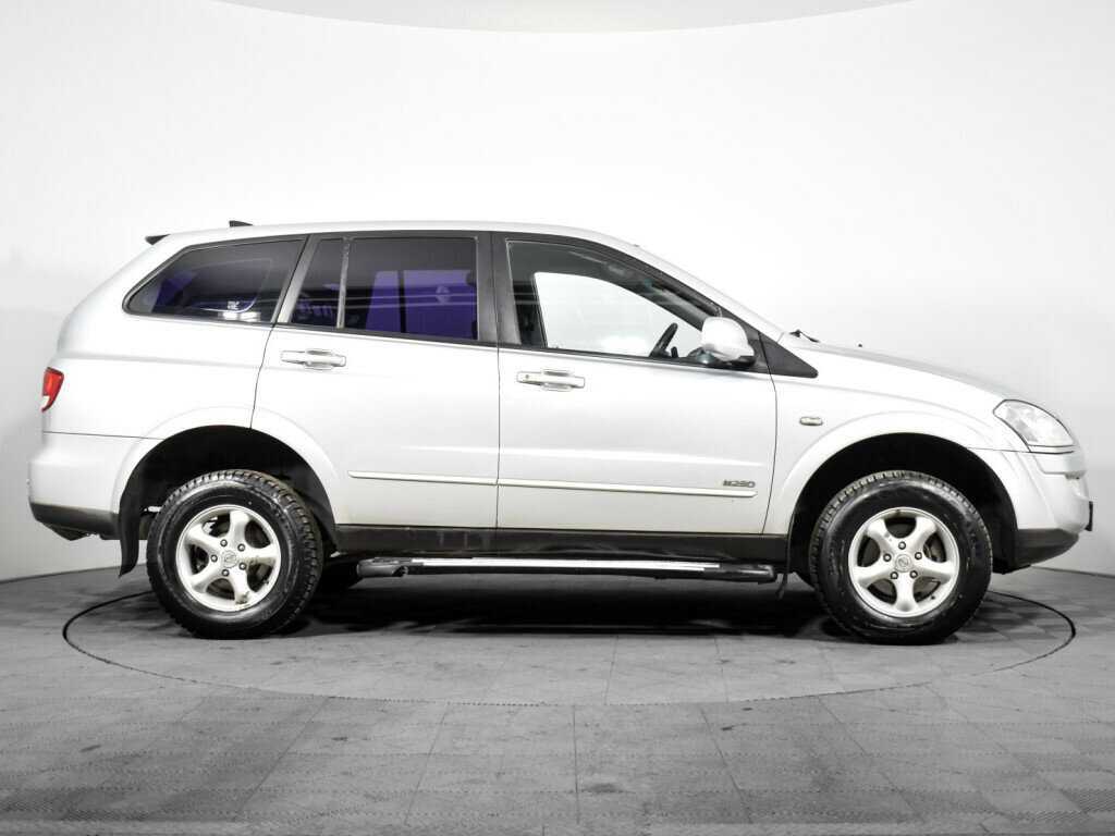 SsangYong Kyron б/у, 2012, Механическая. Фото: #3