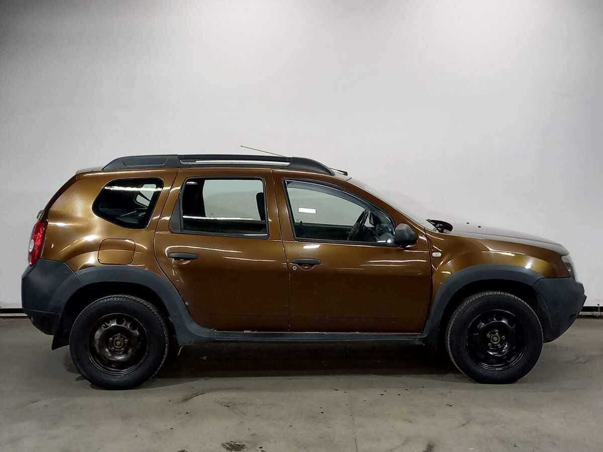 Renault Duster б/у, 2012, Механическая. Фото: #3