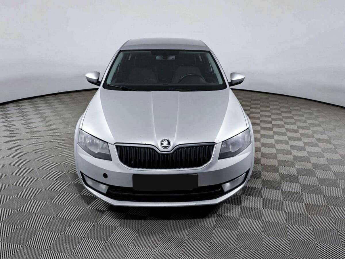 Skoda Octavia б/у, 2016, Роботизированная. Фото: #1
