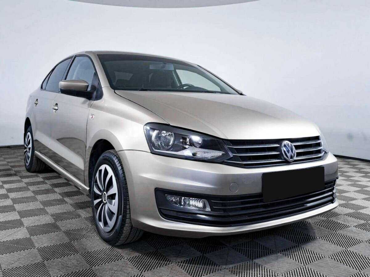 Volkswagen Polo б/у, 2018, Механическая. Фото: #2