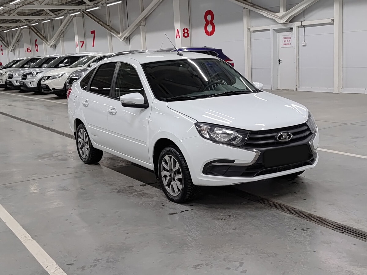 Lada (ВАЗ) Granta б/у, 2023, Механическая. Фото: #2