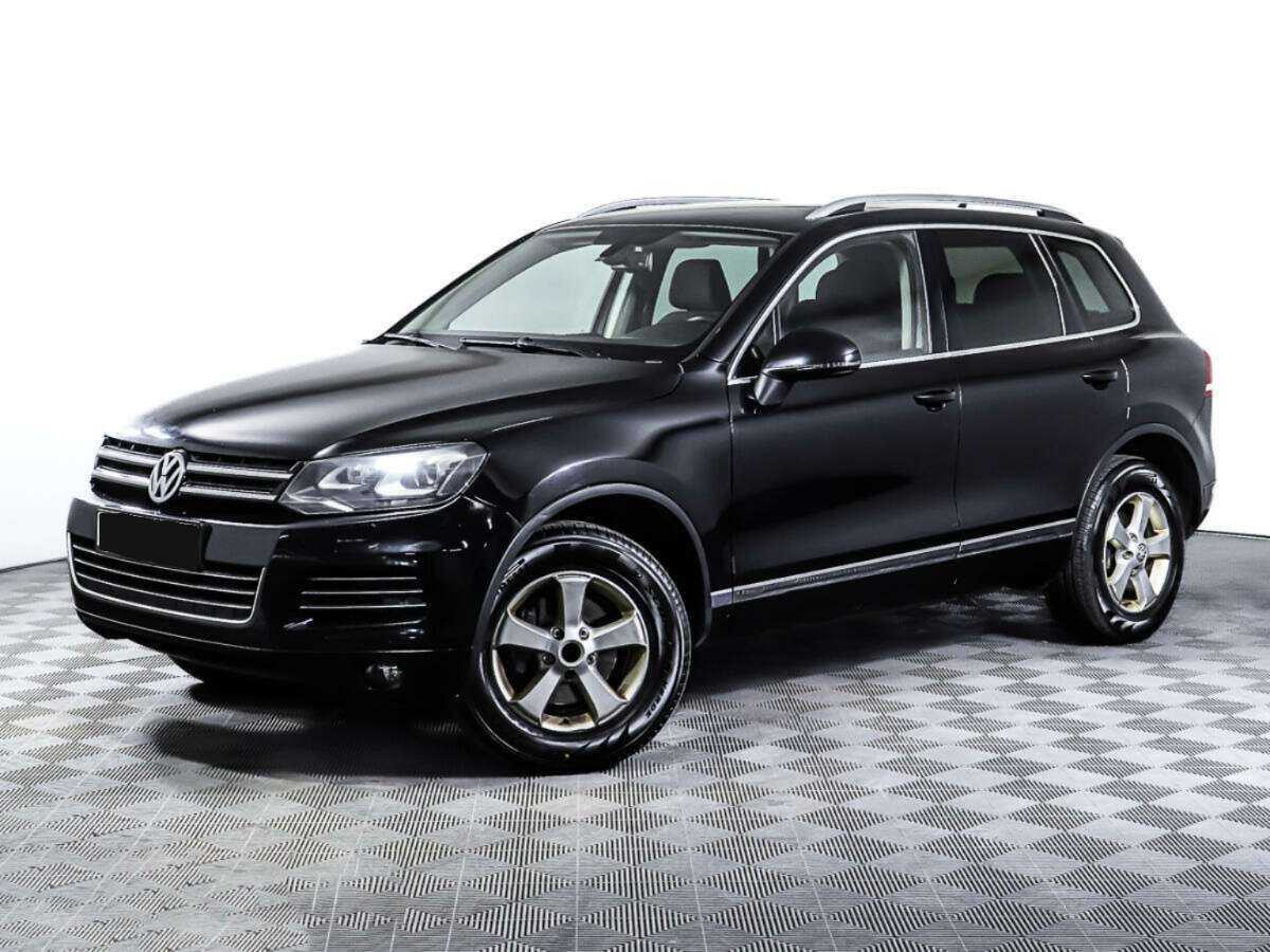 Volkswagen Touareg б/у, 2013, Автоматическая. Фото: #0