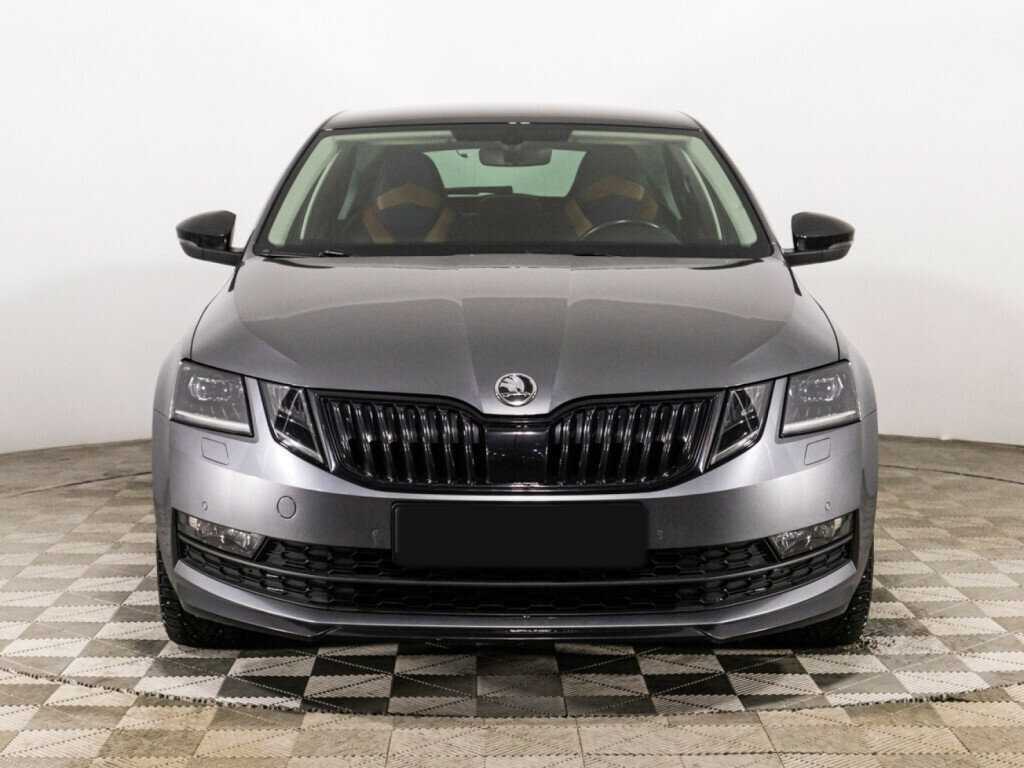 Skoda Octavia б/у, 2019, Роботизированная. Фото: #1