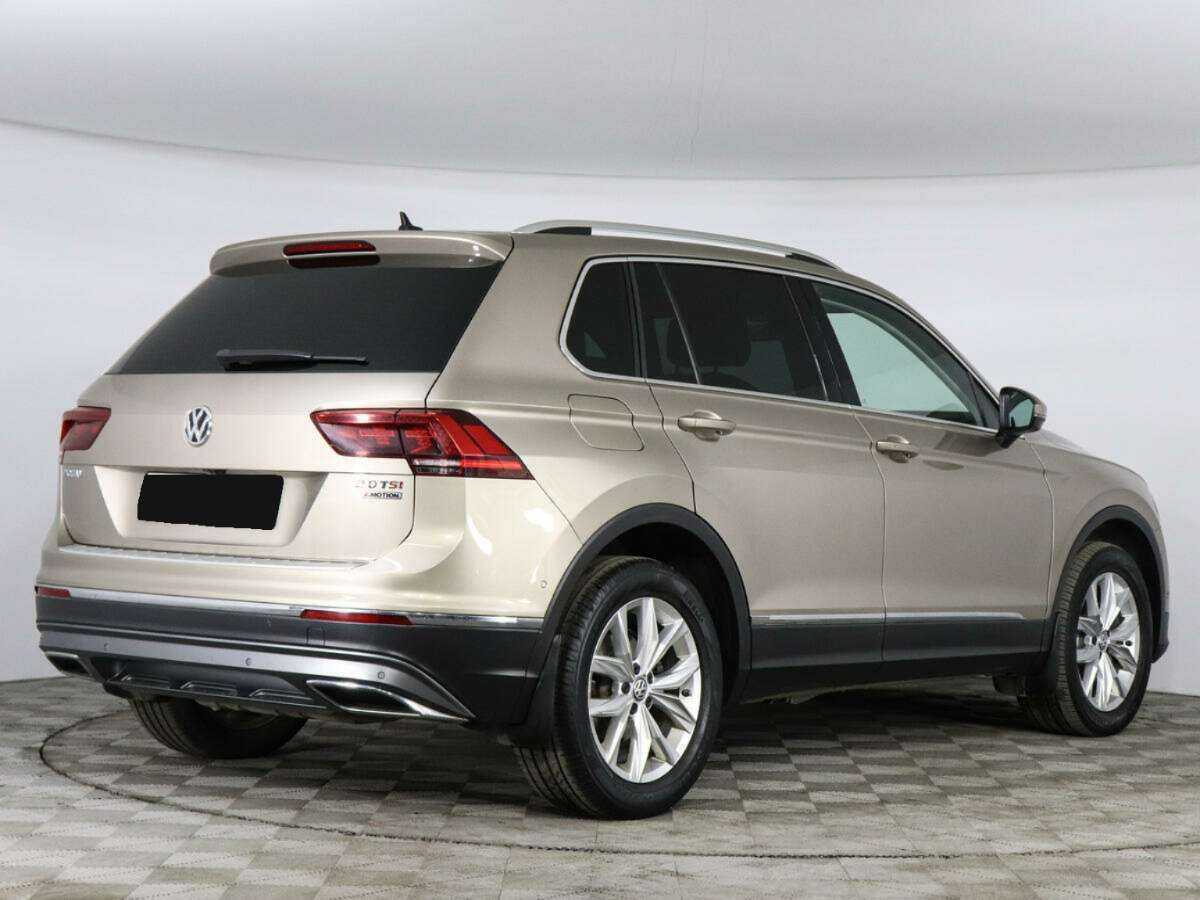 Volkswagen Tiguan б/у, 2017, Роботизированная. Фото: #4