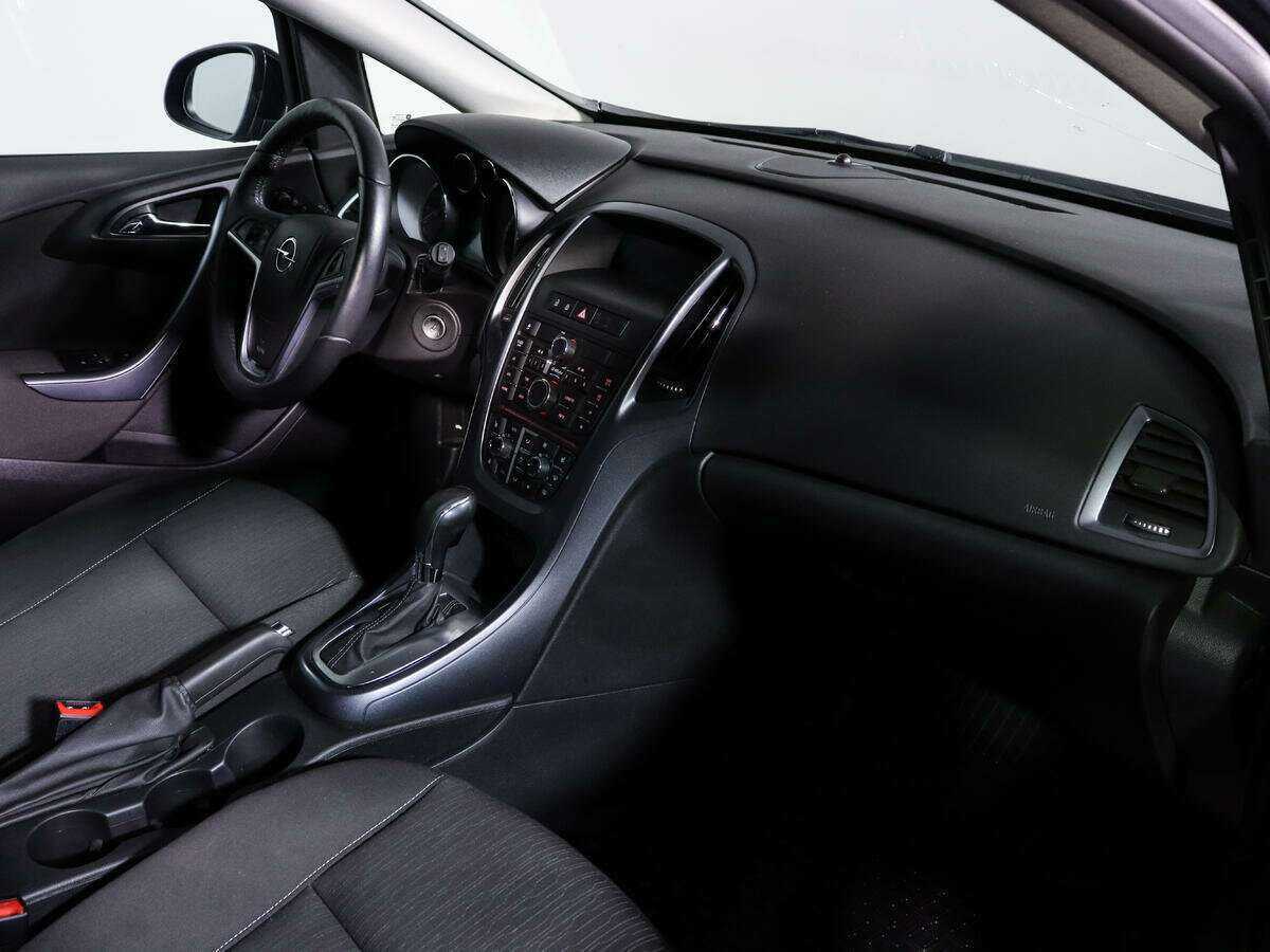 Opel Astra б/у, 2014, Автоматическая. Фото: #8