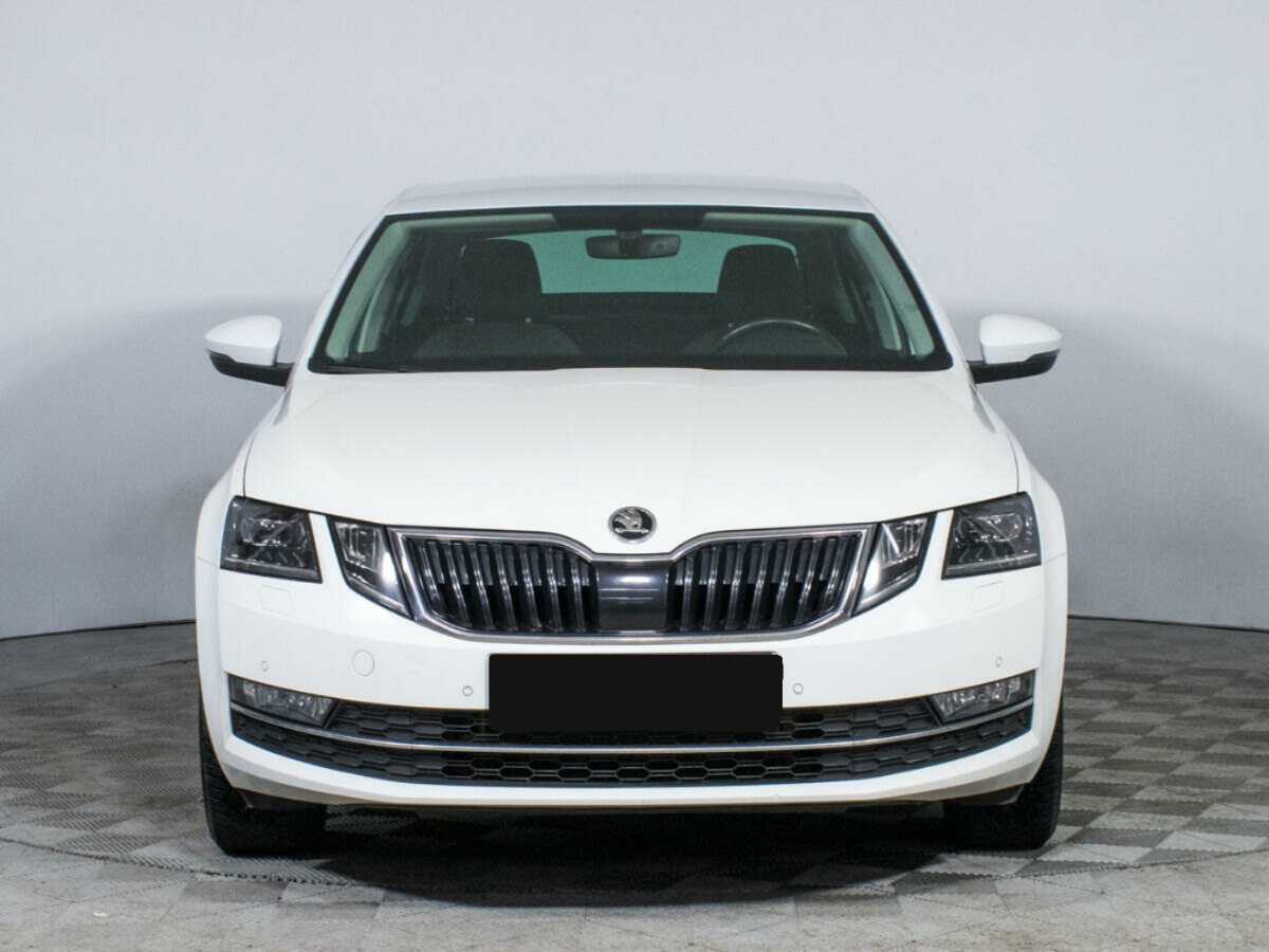 Skoda Octavia б/у, 2018, Роботизированная. Фото: #1