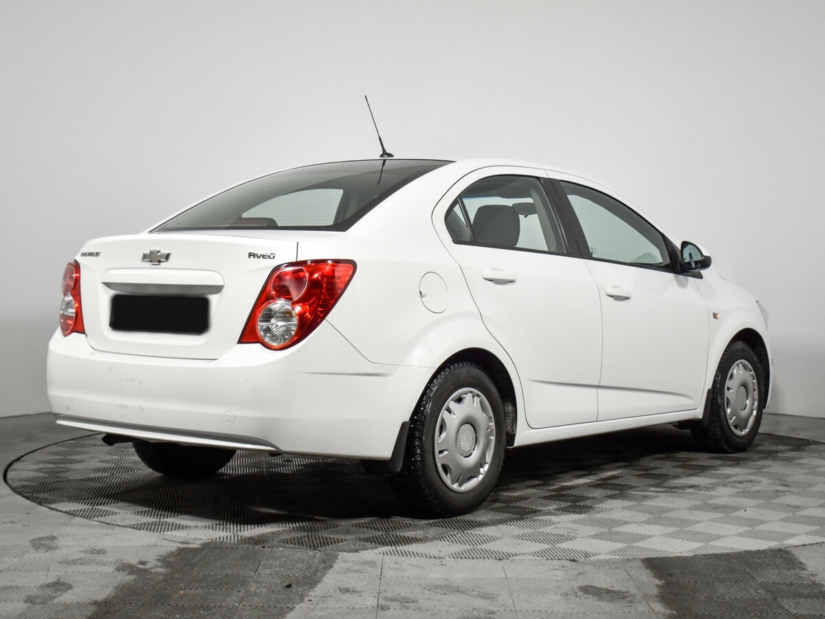 Chevrolet Aveo б/у, 2014, Автоматическая. Фото: #4