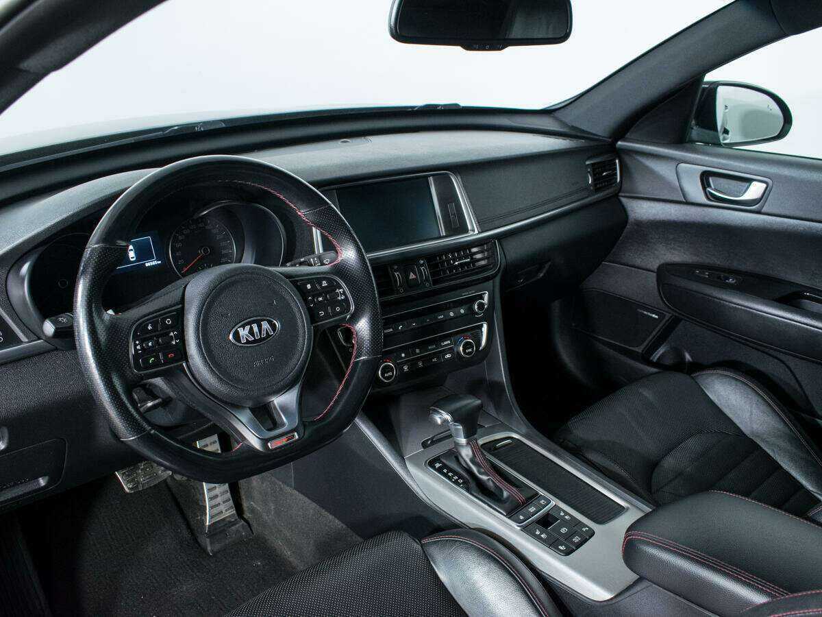 Kia Optima б/у, 2018, Автоматическая. Фото: #12
