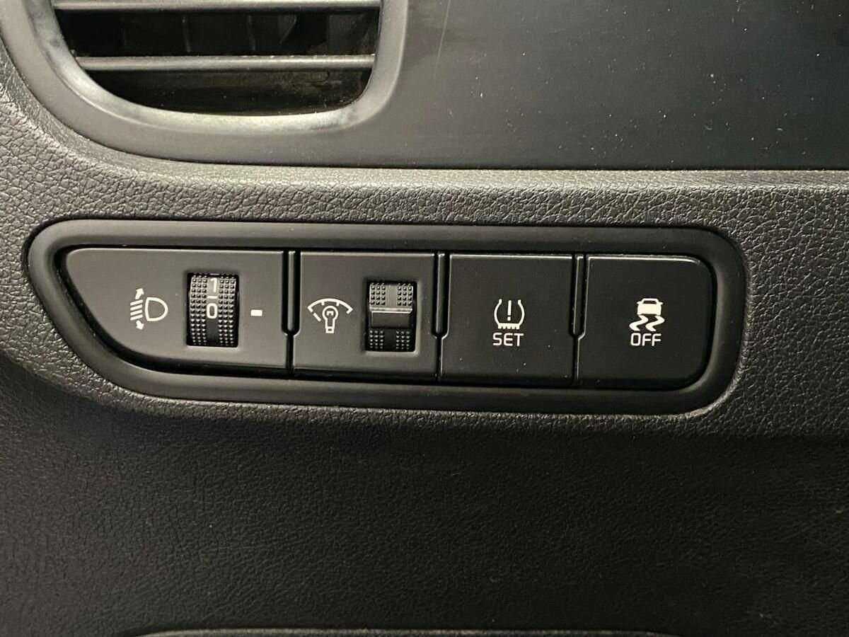 Kia Rio б/у, 2017, Механическая. Фото: #15