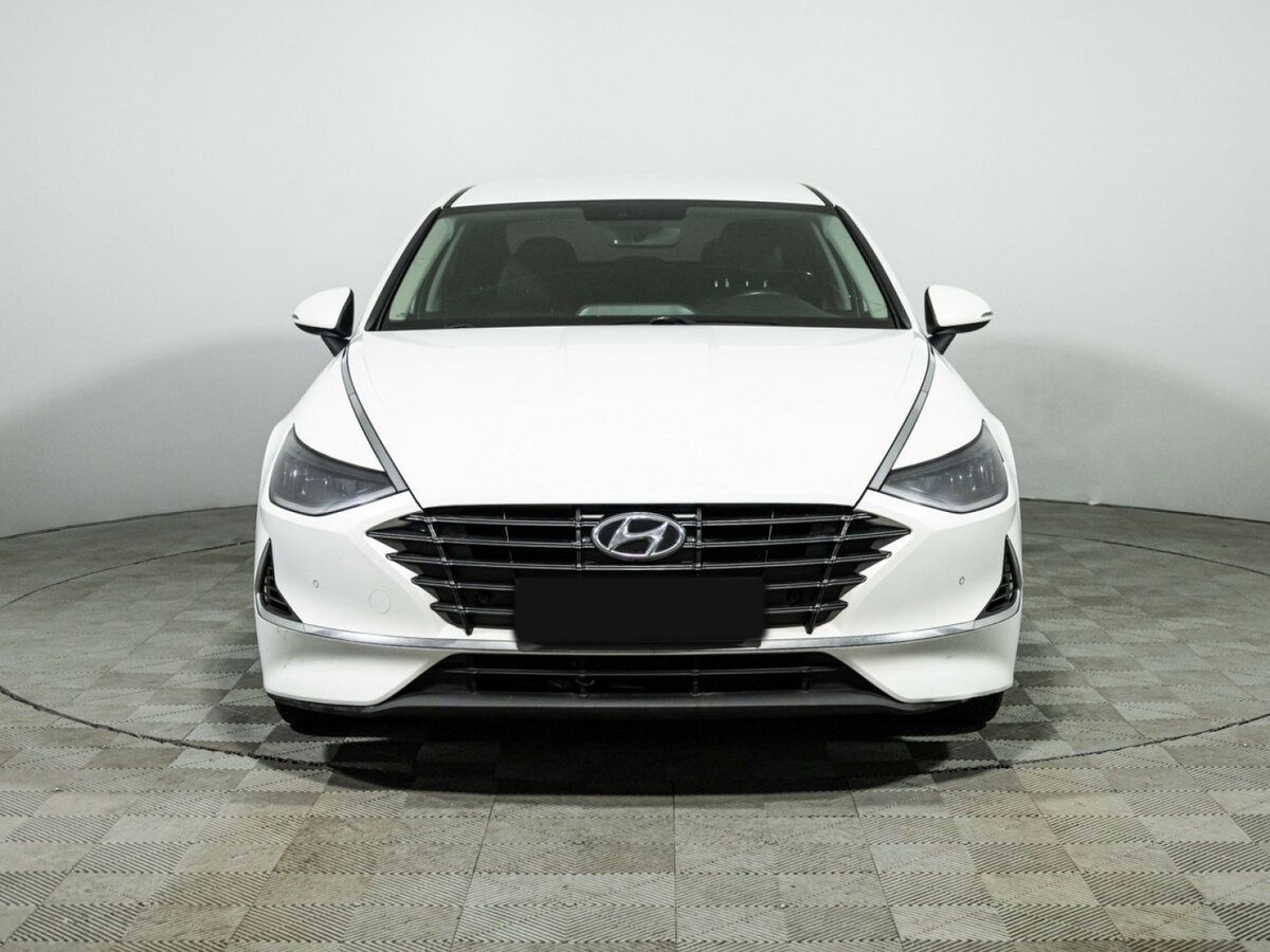 Hyundai Sonata б/у, 2020, Автоматическая. Фото: #1