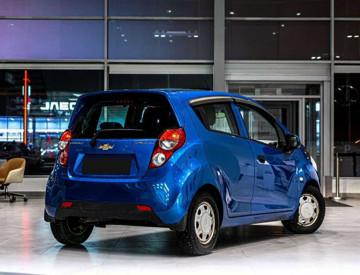 Chevrolet Spark б/у, 2013, Автоматическая. Фото: #2