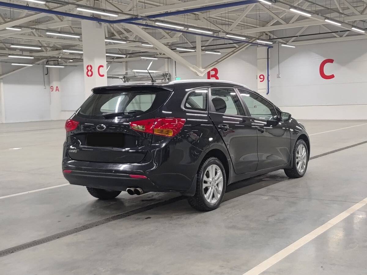 Kia Ceed б/у, 2013, Механическая. Фото: #4