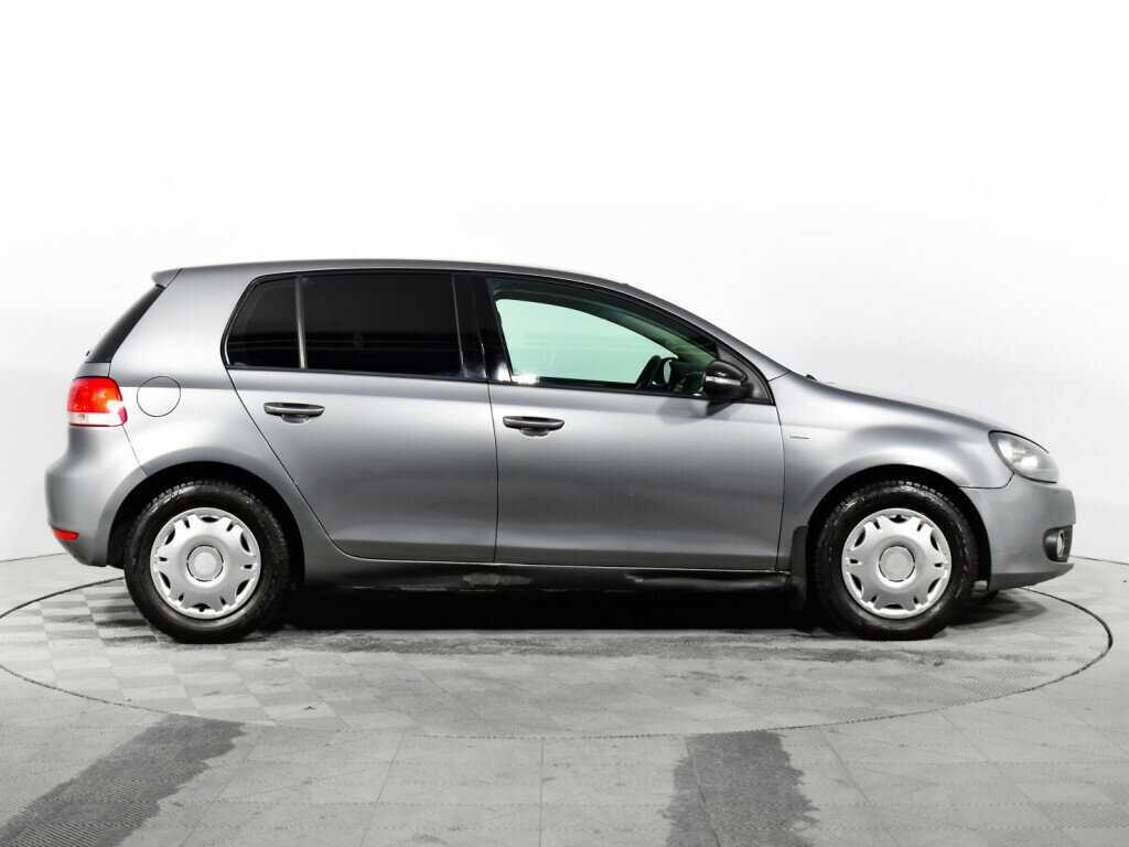 Volkswagen Golf б/у, 2012, Механическая. Фото: #3