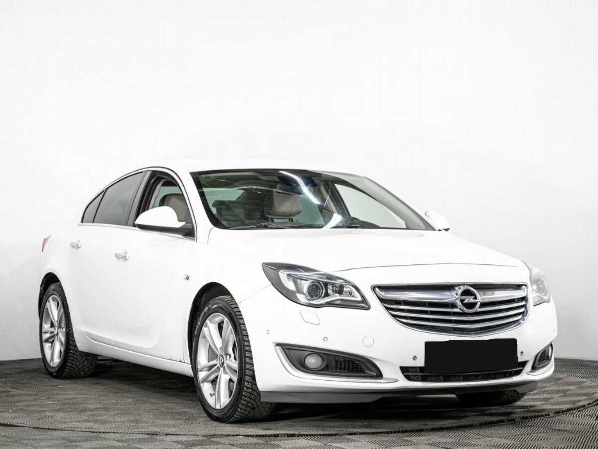 Opel Insignia б/у, 2015, Автоматическая. Фото: #2