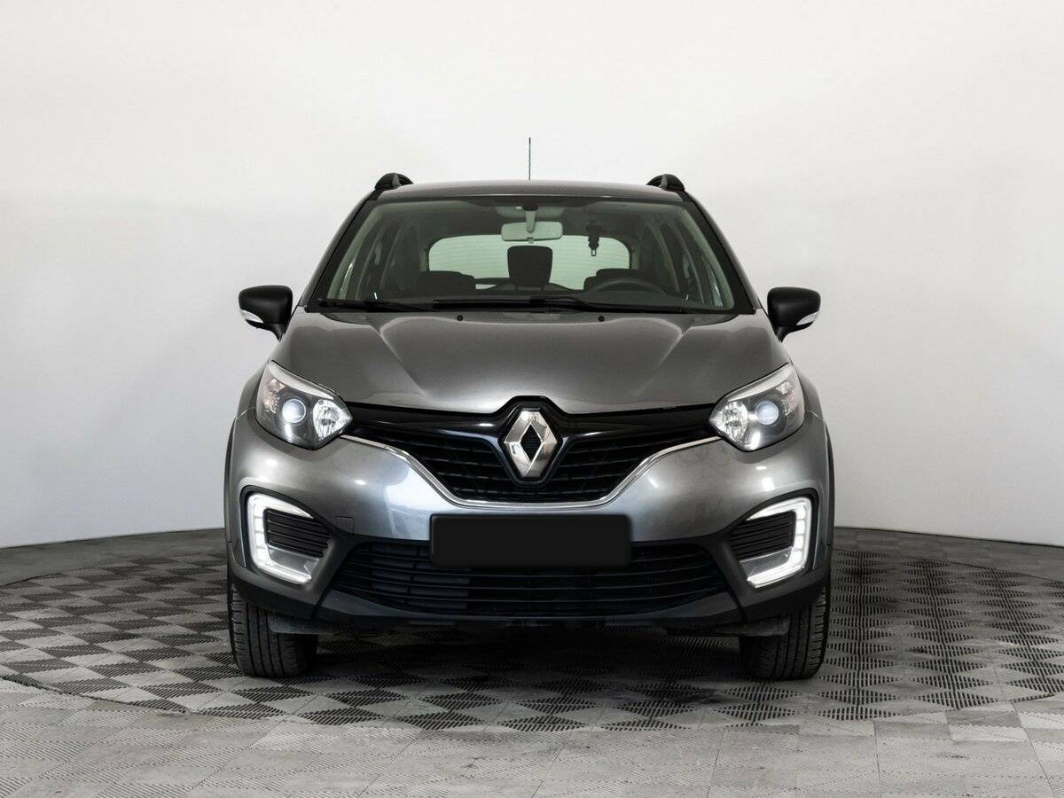 Renault Kaptur б/у, 2018, Механическая. Фото: #1