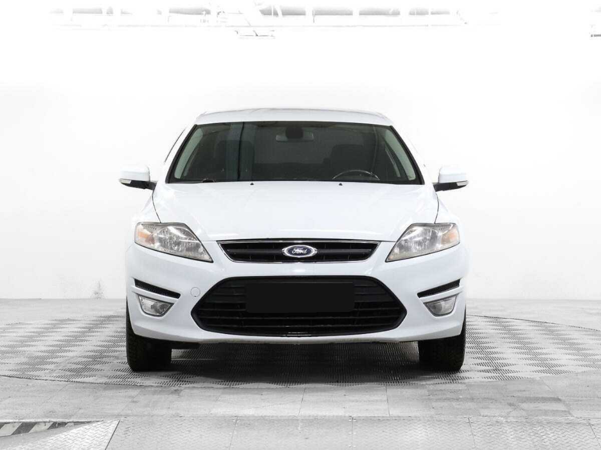 Ford Mondeo б/у, 2013, Механическая. Фото: #1