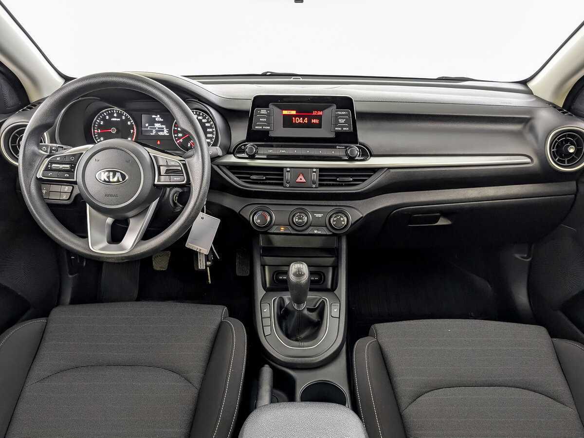 Kia Cerato б/у, 2021, Механическая. Фото: #13