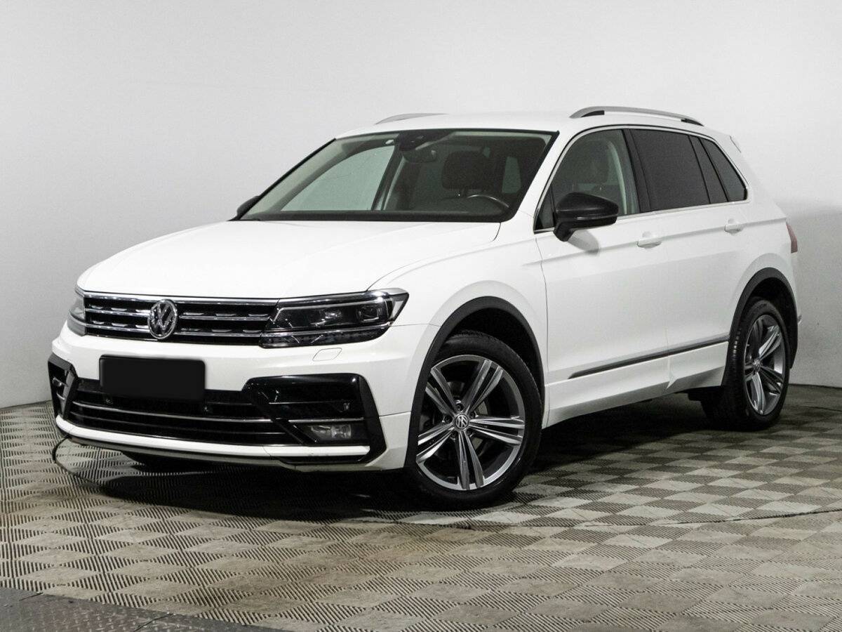 Volkswagen Tiguan б/у, 2020, Роботизированная. Посмотреть фото