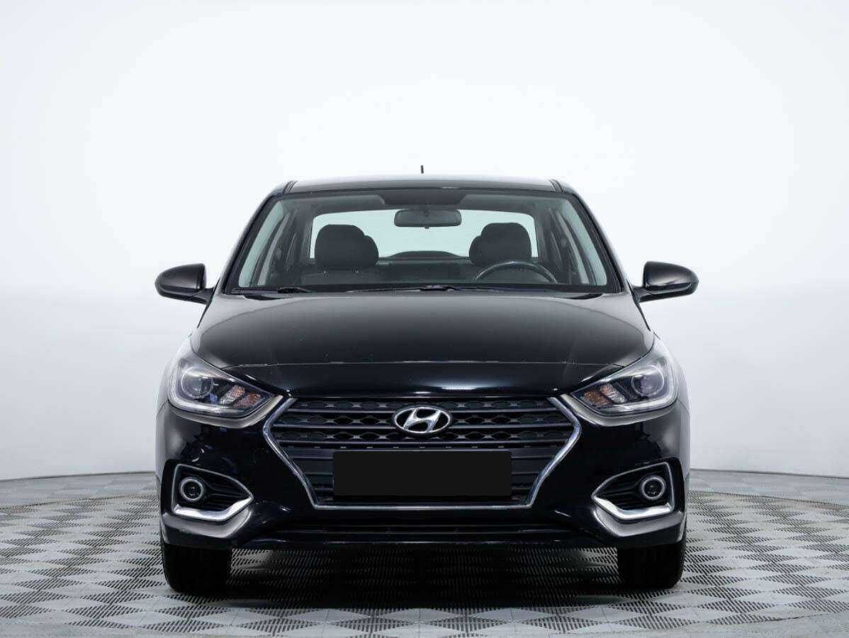 Hyundai Solaris б/у, 2018, Механическая. Фото: #0