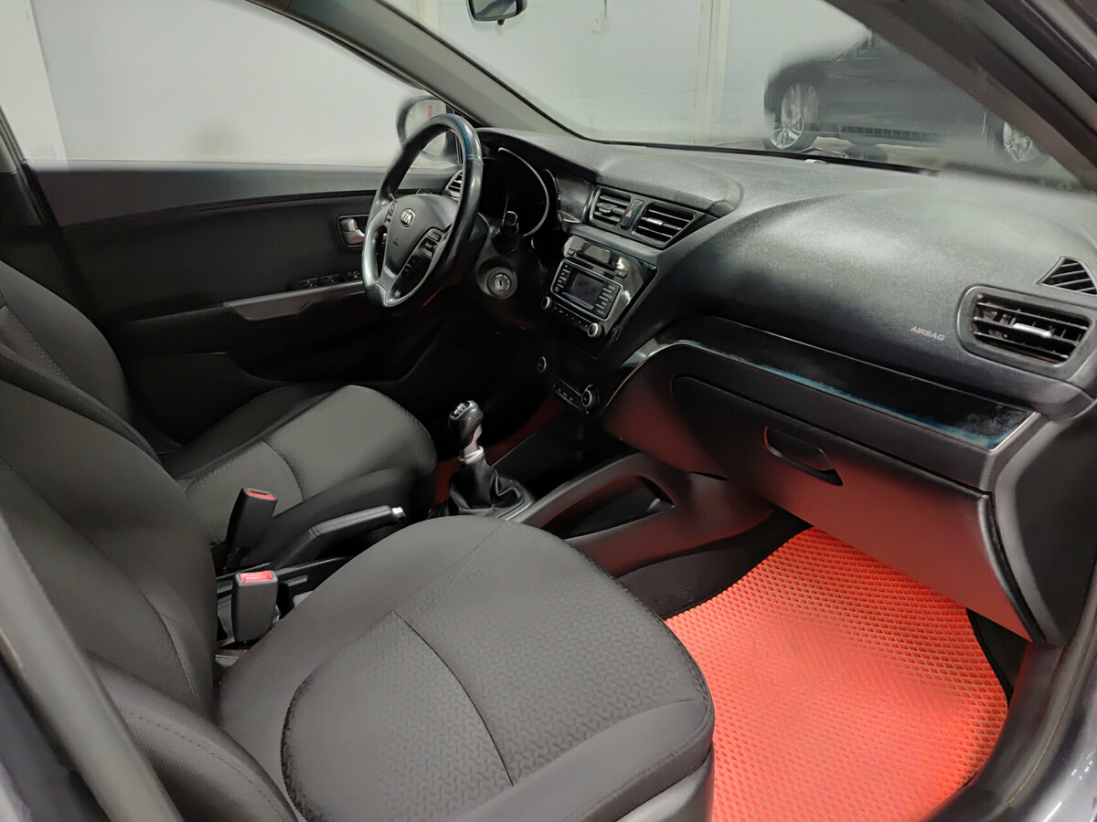 Kia Rio б/у, 2016, Механическая. Фото: #10