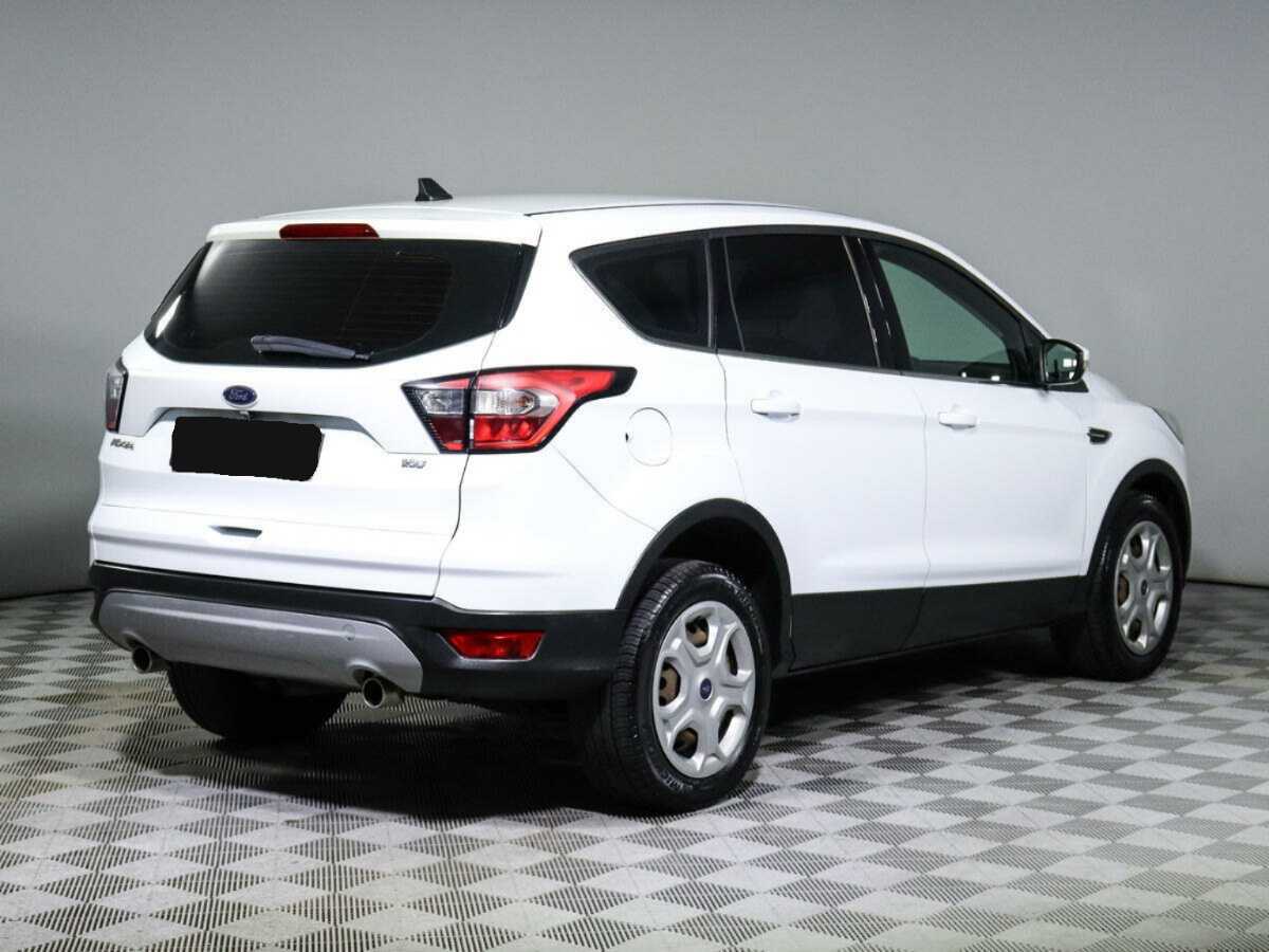 Ford Kuga б/у, 2017, Автоматическая. Фото: #3