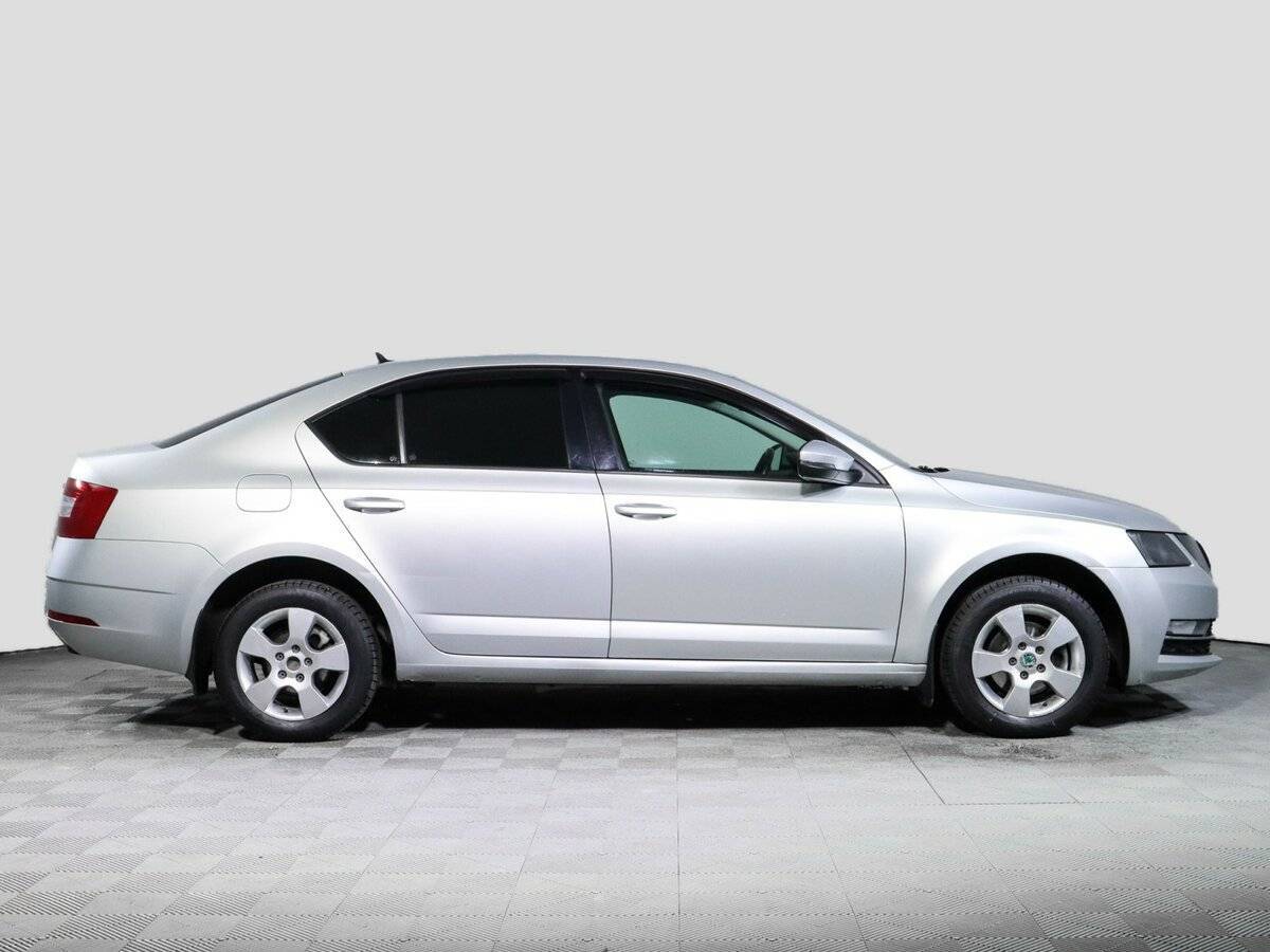 Skoda Octavia б/у, 2017, Роботизированная. Фото: #3