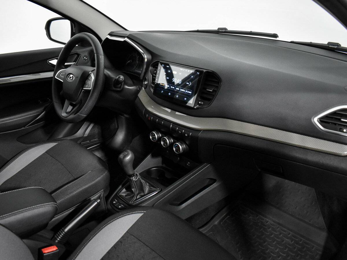 Lada (ВАЗ) Vesta б/у, 2023, Механическая. Фото: #9