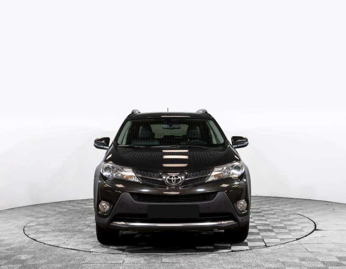 Toyota RAV4 б/у, 2015, Автоматическая. Посмотреть фото