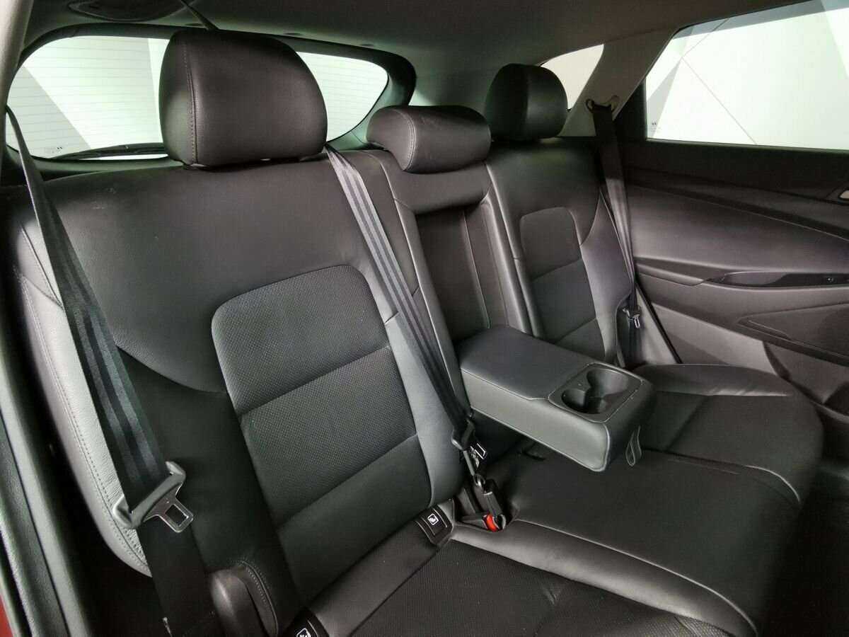 Hyundai Tucson б/у, 2015, Автоматическая. Фото: #12