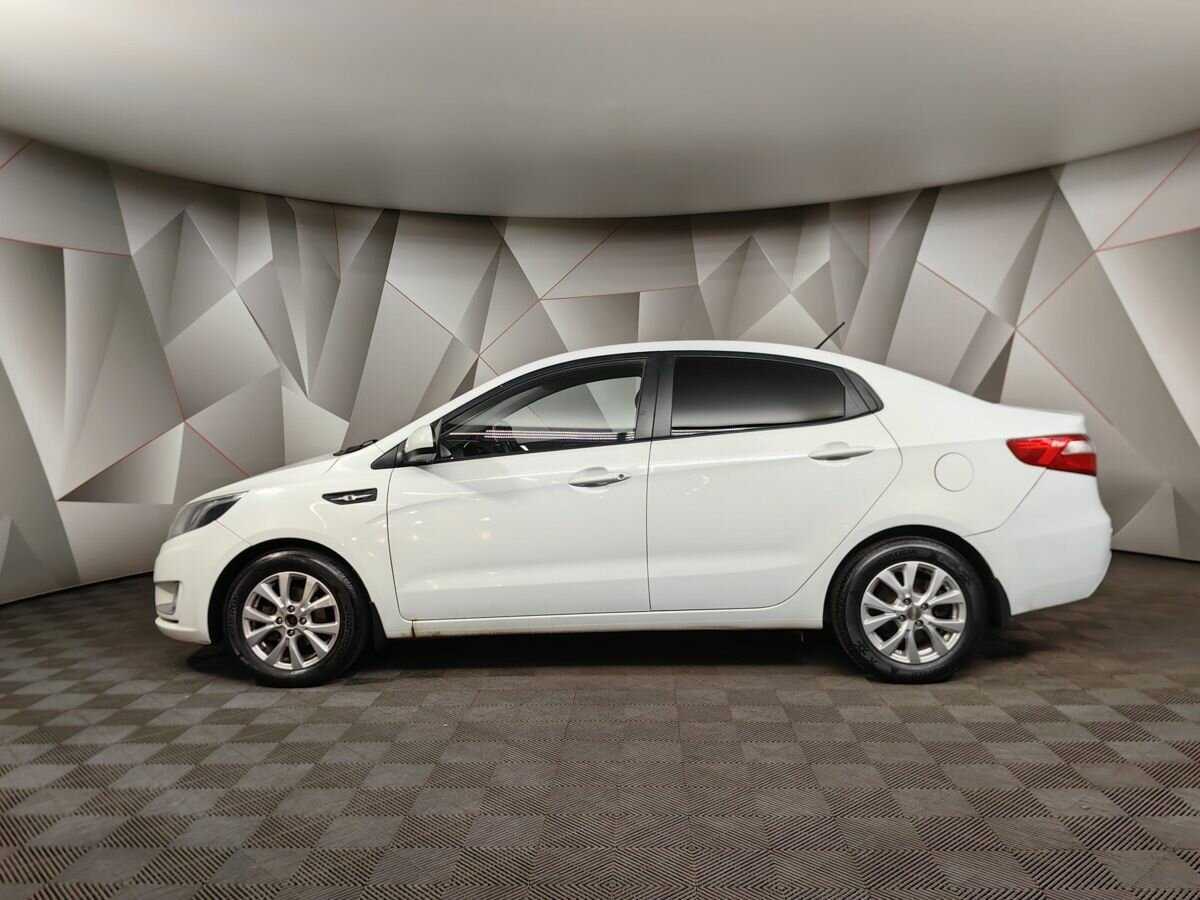 Kia Rio б/у, 2013, Автоматическая. Фото: #4
