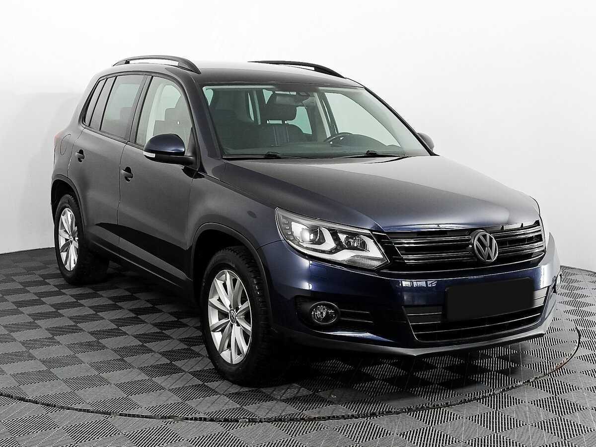 Volkswagen Tiguan б/у, 2016, Автоматическая. Фото: #2