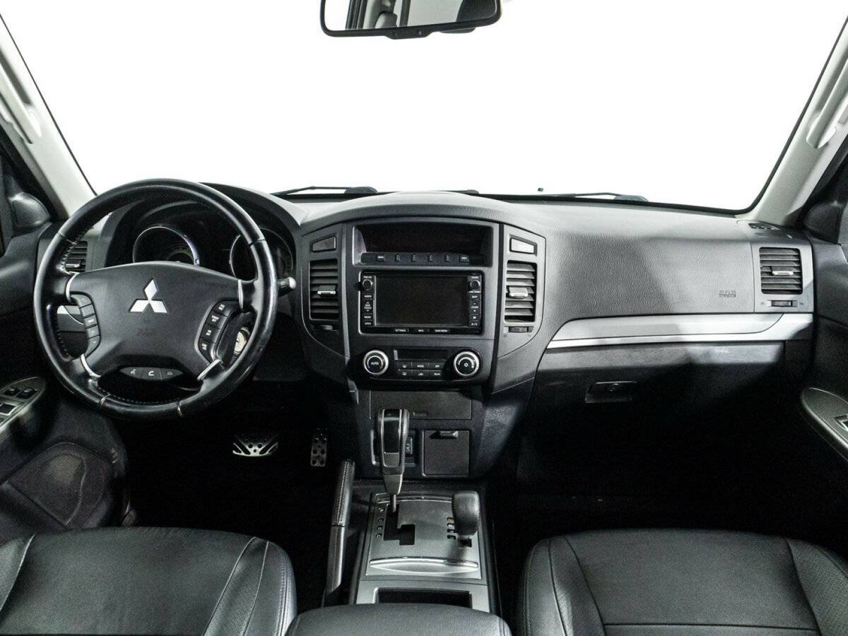 Mitsubishi Pajero б/у, 2012, Автоматическая. Фото: #10