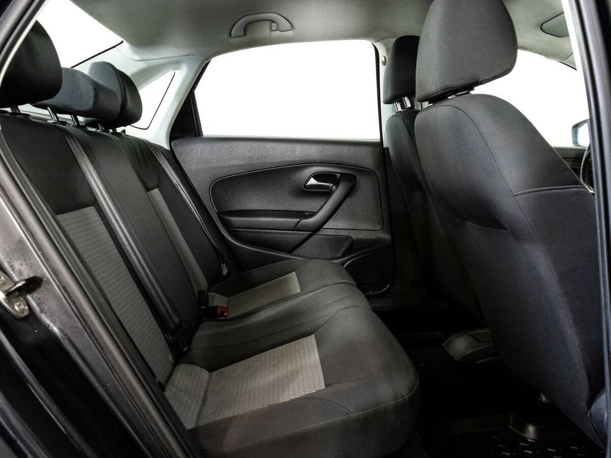 Volkswagen Polo б/у, 2012, Механическая. Фото: #12
