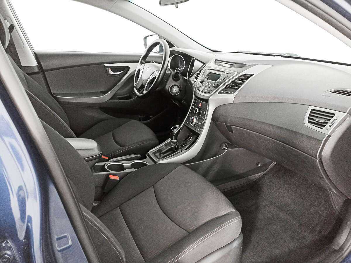 Hyundai Elantra б/у, 2015, Автоматическая. Фото: #6
