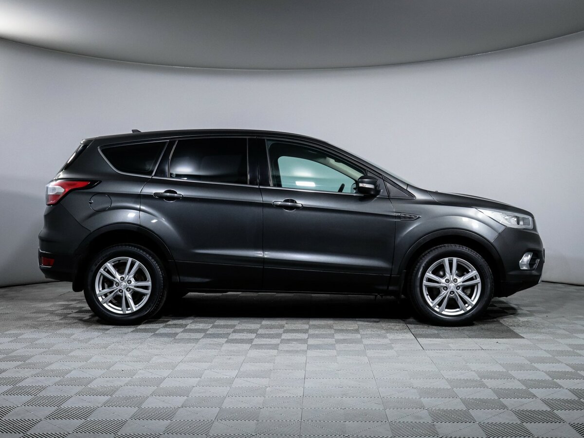 Ford Kuga б/у, 2019, Автоматическая. Фото: #3