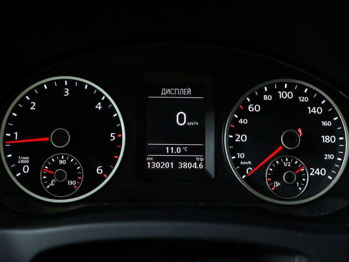 Volkswagen Tiguan б/у, 2012, Автоматическая. Фото: #10
