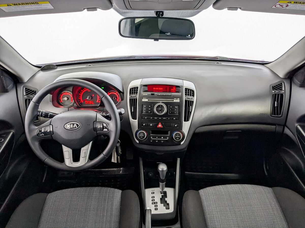 Kia Ceed б/у, 2012, Автоматическая. Фото: #11