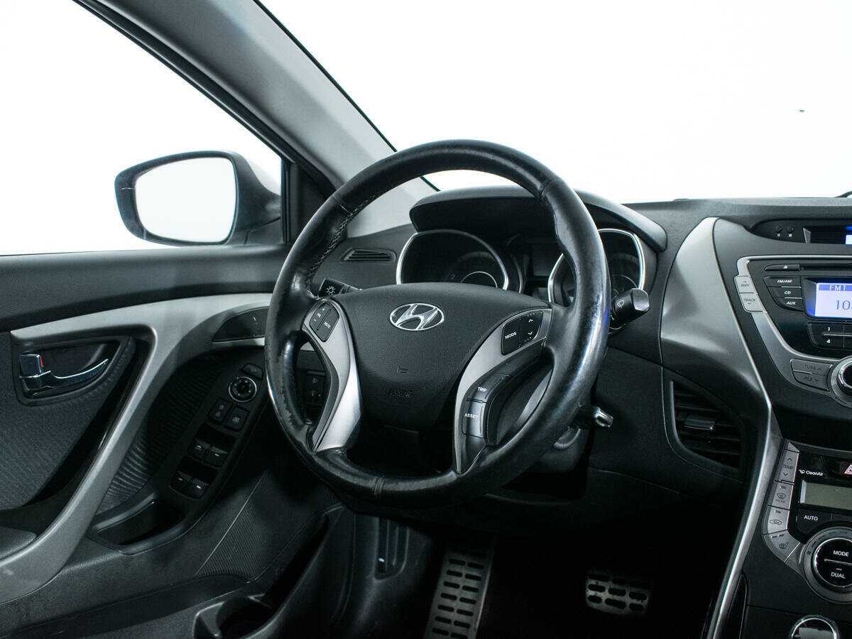 Hyundai Elantra б/у, 2013, Автоматическая. Фото: #13