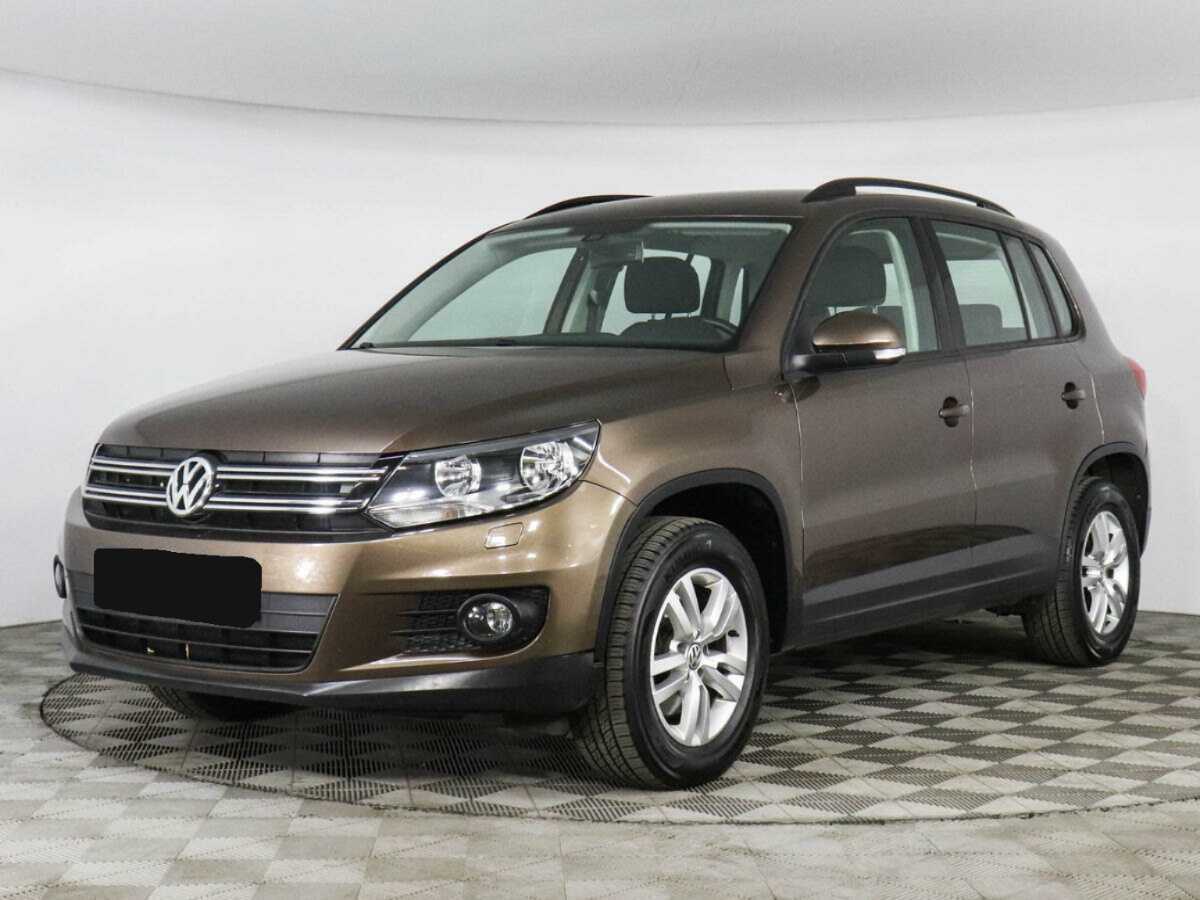 Volkswagen Tiguan б/у, 2015, Роботизированная. Посмотреть фото